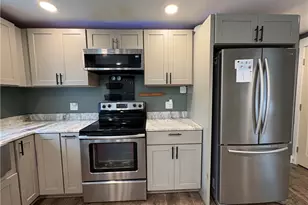 2288 Bernard St, Pittsburgh, PA 15234 - Photo 6