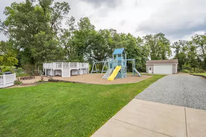 2025 Ridge Road, South Park, PA 15129 - Photo 32