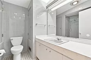 101 Tomahawk Dr, Pittsburgh, PA 15215 - Photo 20