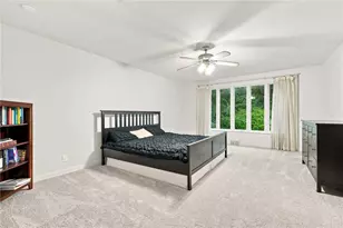 101 Tomahawk Dr, Pittsburgh, PA 15215 - Photo 14