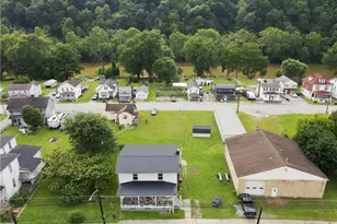 434 2nd, Sutersville, PA 15083 - Photo 32