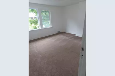 2035 Chalfant St, Pittsburgh, PA 15221 - Photo 8