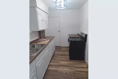 2035 Chalfant St, Pittsburgh, PA 15221 - Photo 2