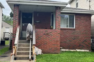 912 Vermont Ave, Glassport, PA 15045 - Photo 2