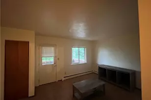 19 Erie Ave, Glassport, PA 15045 - Photo 14