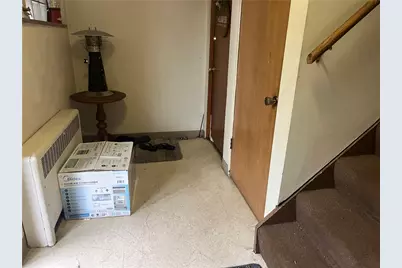 21 Erie Ave, Glassport, PA 15045 - Photo 30