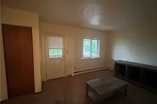 21 Erie Ave, Glassport, PA 15045 - Photo 16