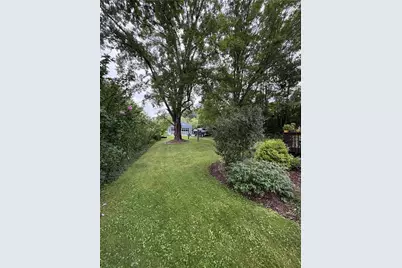 1048 Parkwood Rd, Armstrong-Shelocta, PA 15701 - Photo 8