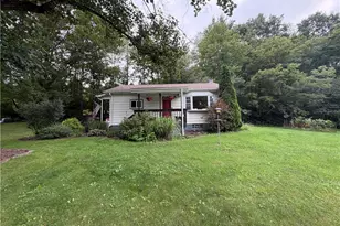 1048 Parkwood Rd, Armstrong-Shelocta, PA 15701 - Photo 4