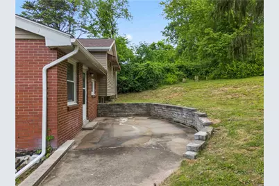 372 Chartiers Run Rd, Chartiers, PA 15317 - Photo 4