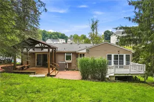 1001 Fassinger Ln, Pittsburgh, PA 15237 - Photo 36
