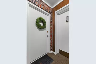 980 Chatham Park Dr #F, Scott Township, PA 15216 - Photo 20