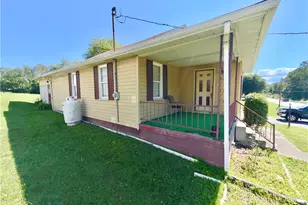 384 New Salem Rd, Menallen Township, PA 15401 - Photo 2