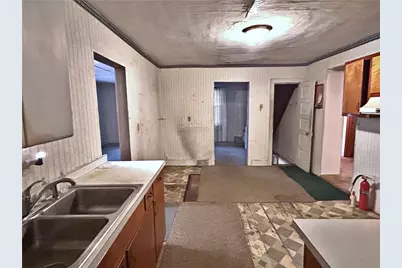 174 Douglas St, Green/Commdre/Prchse, PA 15729 - Photo 4