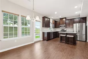 504 Aprilmae Way, Ross Twp, PA 15237 - Photo 14