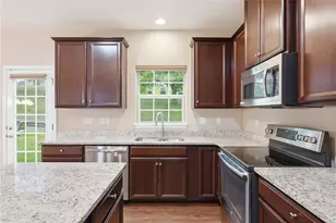 504 Aprilmae Way, Ross Twp, PA 15237 - Photo 18