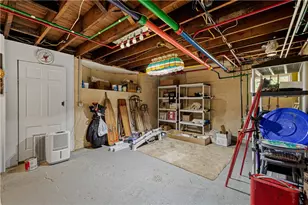 960 S Main St, South Strabane, PA 15301 - Photo 38