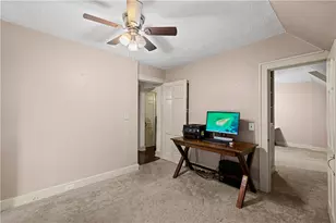 960 S Main St, South Strabane, PA 15301 - Photo 30