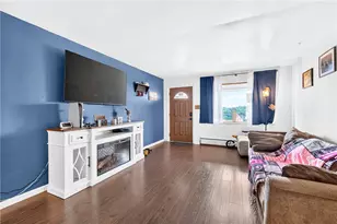 715 Locust Ln, Charleroi Boro, PA 15022 - Photo 2