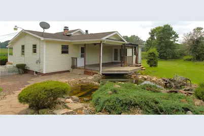 105 Sunset Rd, Lackawannock Township, PA 16148 - Photo 28