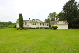 105 Sunset Rd, Lackawannock Township, PA 16148 - Photo 2