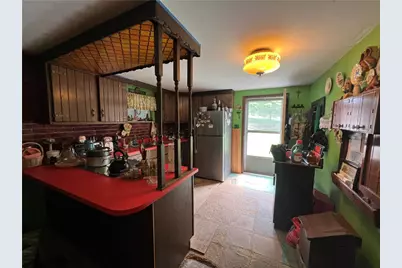 196 Rimp Rd, Summit Township, PA 16002 - Photo 6
