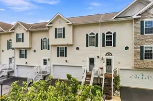 553 Ten Point Ln, Cranberry Township, PA 16066 - Photo 2