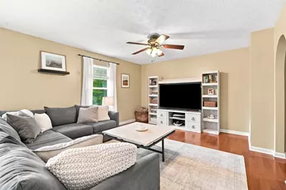 553 Ten Point Ln, Cranberry Township, PA 16066 - Photo 8