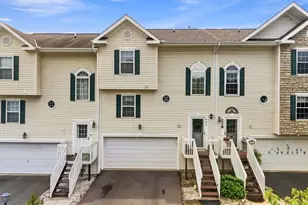 553 Ten Point Ln, Cranberry Township, PA 16066 - Photo 1