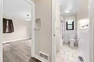 2 Windridge Dr, Pittsburgh, PA 15227 - Photo 14