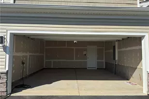 1001 Darcy Dr, Middlesex Township, PA 16059 - Photo 2