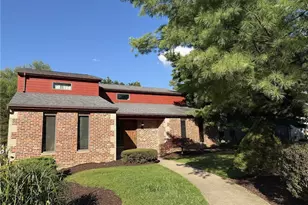 1147 Oakwood Dr, Jefferson Hills, PA 15025 - Photo 1