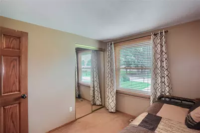 512 Greenwood Drive Ext, Cranberry Township, PA 16066 - Photo 4