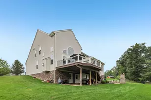 406 Magnolia Ct, Pine Township, PA 15090 - Photo 46