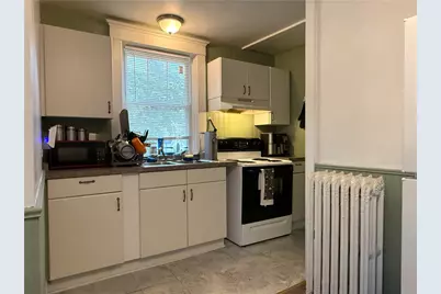 304 N 2nd St, Jeannette, PA 15644 - Photo 22