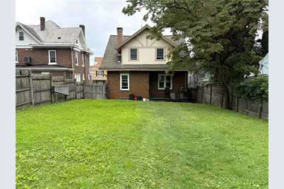 304 N 2nd St, Jeannette, PA 15644 - Photo 28