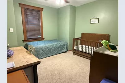 304 N 2nd St, Jeannette, PA 15644 - Photo 16
