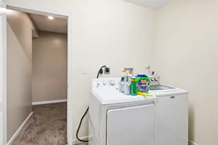 147 Aberdeen Dr, Pittsburgh, PA 15237 - Photo 22