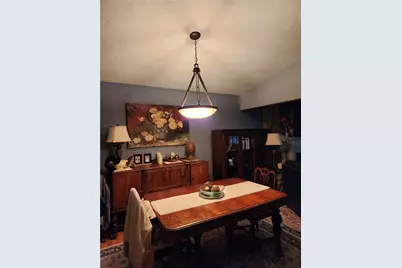 143 Edgewater Dr, Center Township, PA 15061 - Photo 8