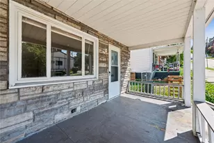 220 Oneida St, Monessen, PA 15062 - Photo 6