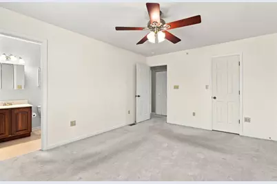 121 Scenic Hill Dr, Carnegie, PA 15106 - Photo 18