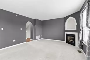 121 Scenic Hill Dr, Carnegie, PA 15106 - Photo 4