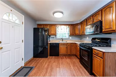 503 Vale Dr, Pittsburgh, PA 15239 - Photo 14