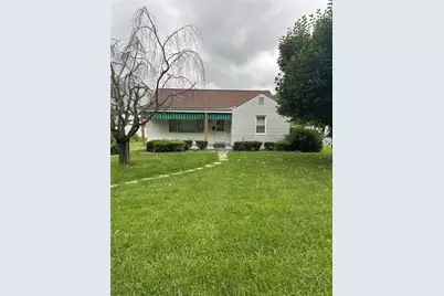 423 Arona Rd, New Stanton, PA 15672 - Photo 4