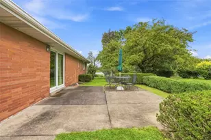 251 Alcott Dr, Ohio Township, PA 15143 - Photo 24