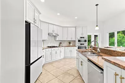 4305 Michel Ct, Murrysville, PA 15668 - Photo 8