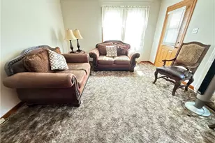 3215 Cypress St, West Mifflin, PA 15122 - Photo 8
