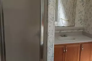 34 1st St, Ellport, PA 16117 - Photo 14