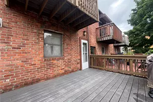 415 Agatha St, Pitcairn, PA 15140 - Photo 10