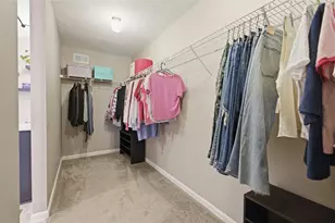 2004 Cortona Dr, Collier Township, PA 15071 - Photo 20